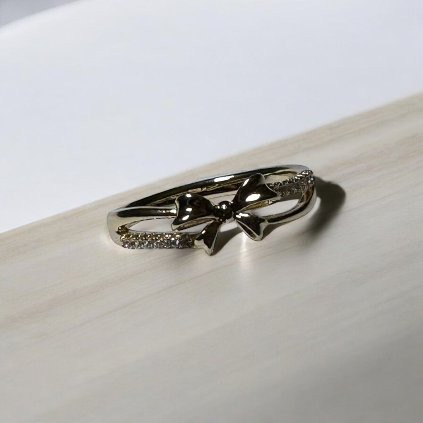 Zirconia Bow